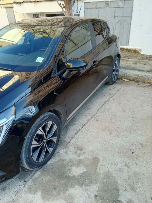 Renault Clio 5  2023 Evolution