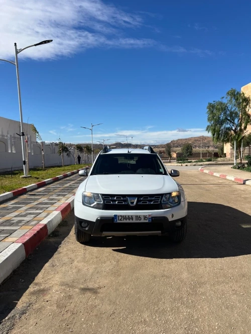 Dacia Duster 2016 Laureate