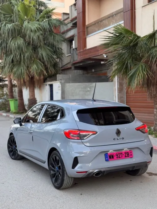 Renault Clio 5  2025 Alpine