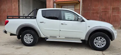 Mitsubishi L200 2012 Doube cabine Evolution