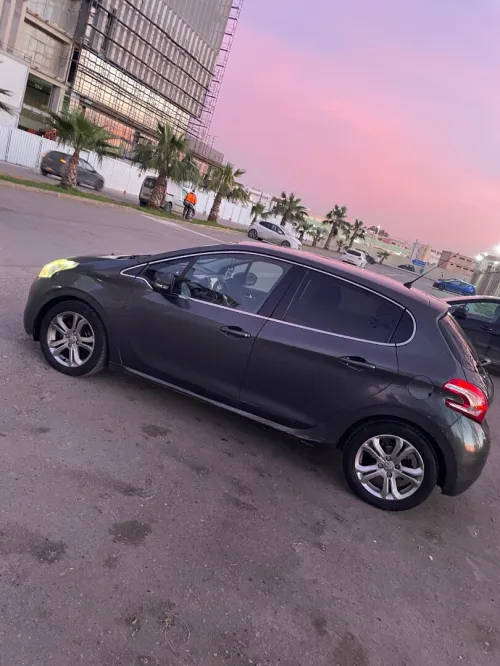 Peugeot 208 2014 208