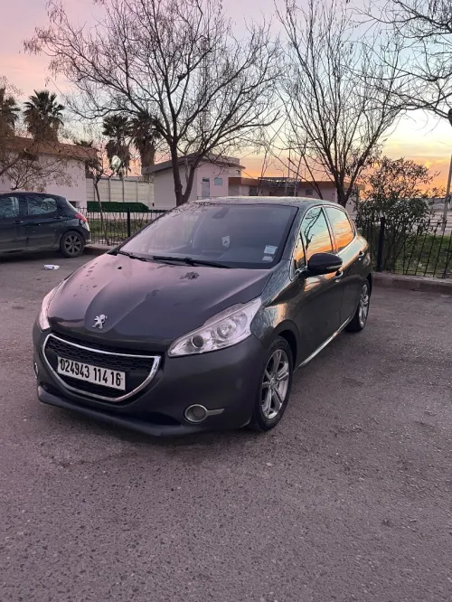 Peugeot 208 2014 208