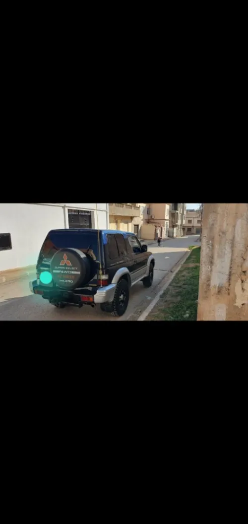 Mitsubishi Pajero Court 1998 Pajero Court