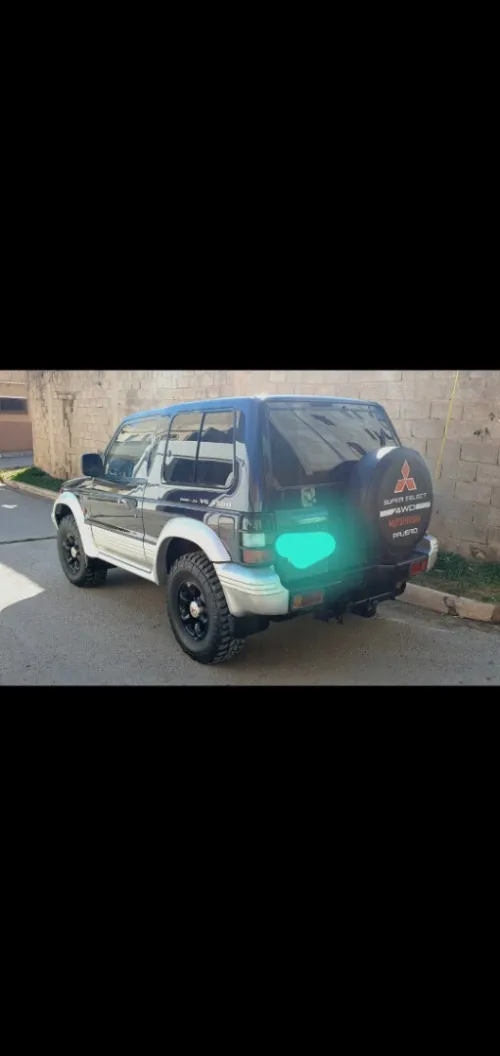 Mitsubishi Pajero Court 1998 Pajero Court