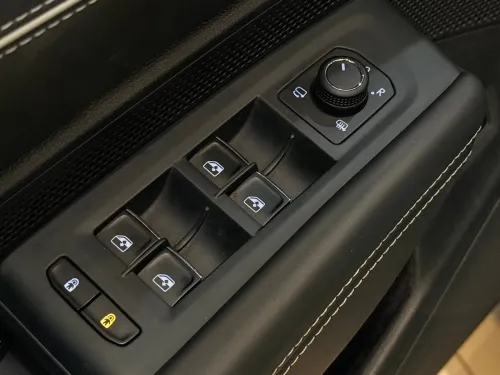 Volkswagen Passat 2025 Elegance 