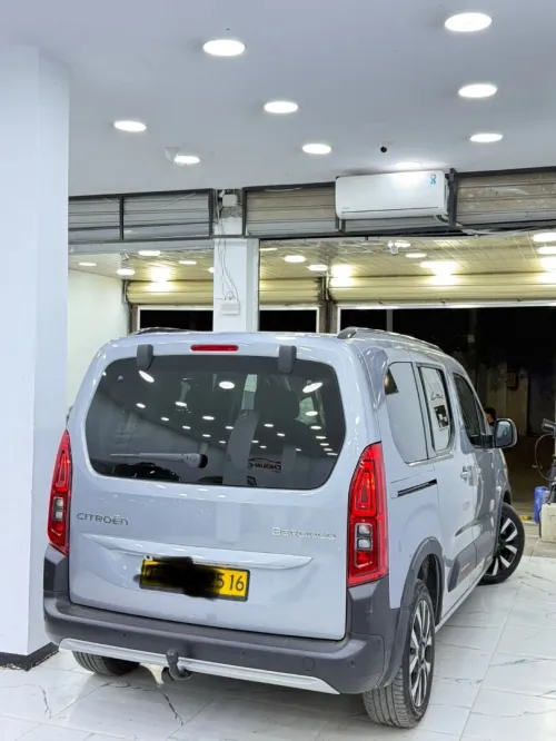 Citroen barlingo 2025 xtr