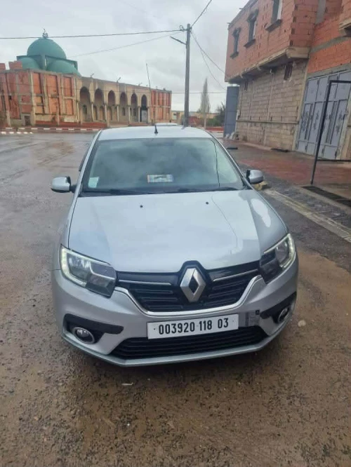 Renault Symbol 2018 Latout