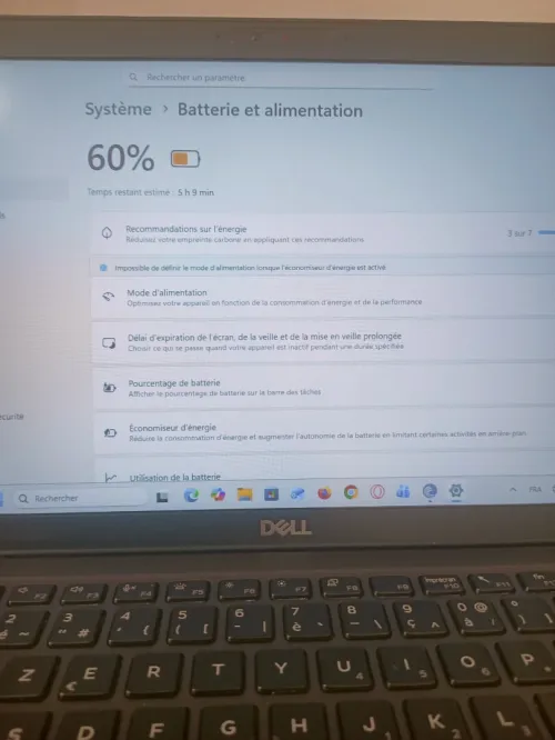 Dell Latitude 5400 | i5 الجيل الثامن | RAM 16GB | SSD سريع | حالة ممتازة   jdid kaba