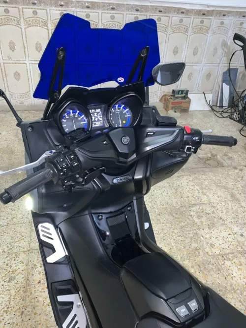 Yamaha T max 2020