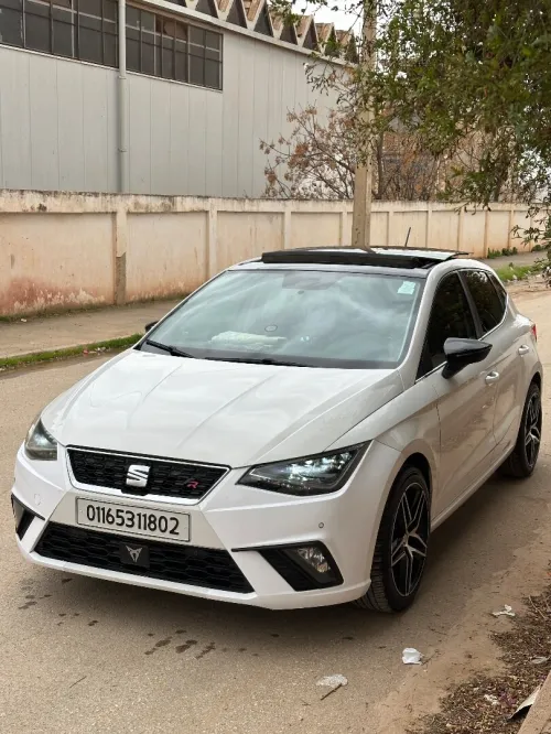 Seat Ibiza 2018 HIGH
