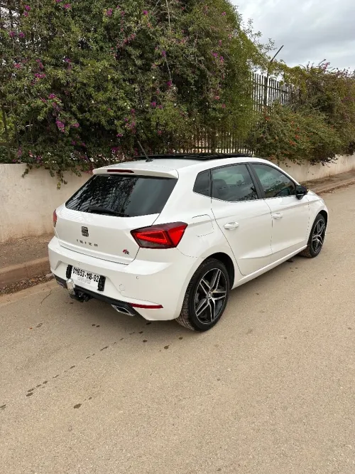 Seat Ibiza 2018 HIGH