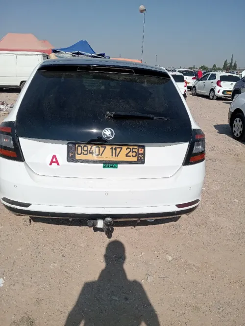 Skoda Rapid 2017 Mont carlo