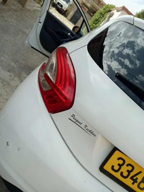 Peugeot 208 2013 Allure