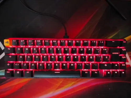 Clavier mécanique gaming Glorious GMMK 2 65% Hot-swap RGB Très bonne état