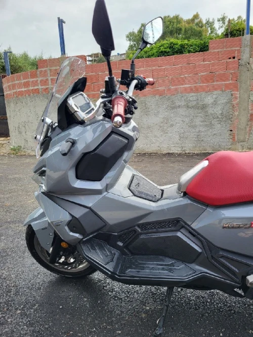 Sym Husky adv 