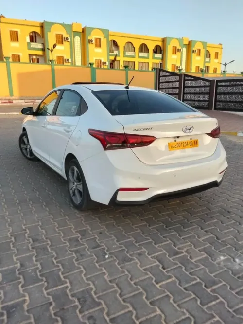 Hyundai Accent RB  4 portes 2019 Accent RB  4 portes