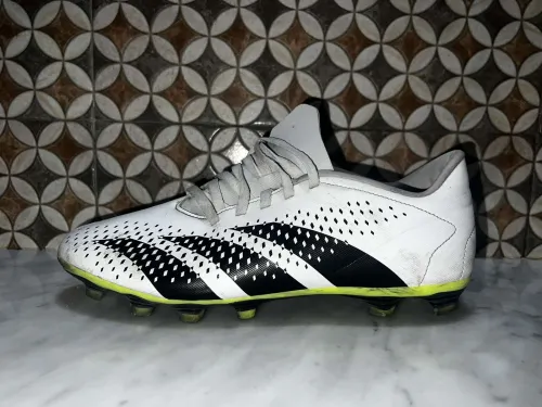 Soli adidas predator 