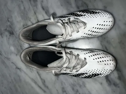 Soli adidas predator 