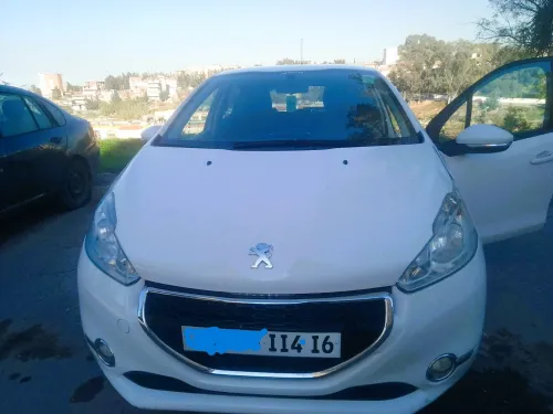 Peugeot 208 2014 Allure