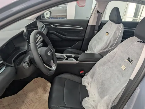 Geely Emgrand 2025 4eme edition