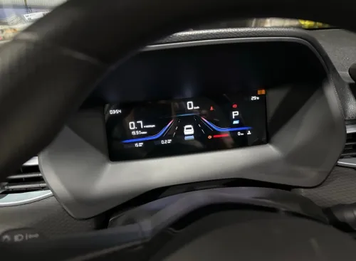 Geely Emgrand 2025 