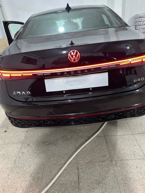 Volkswagen Passat 2025 Pro