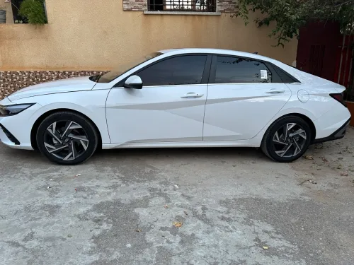 Hyundai Elentra 2025 