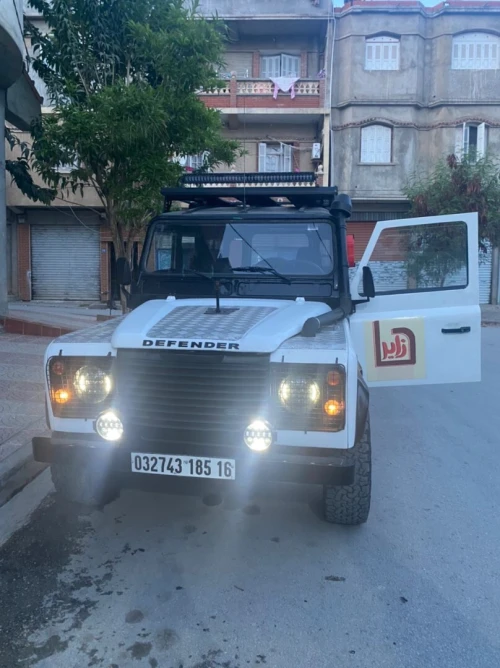 Location à la journée de véhicules 4X4 de prestige avec chauffeur pour excursions