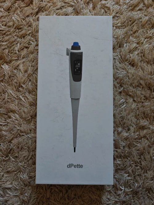 Micropipette électronique à volume variable DLAB