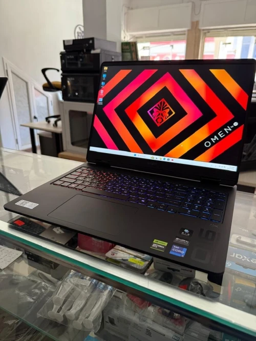 LAPTOP GAMING