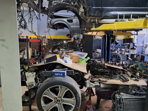 LAND ROVER RANGE ROVER JAGUAR CHERAGA 