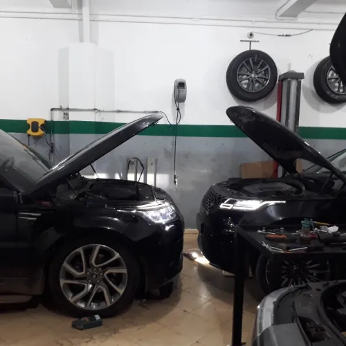 LAND ROVER RANGE ROVER JAGUAR CHERAGA 