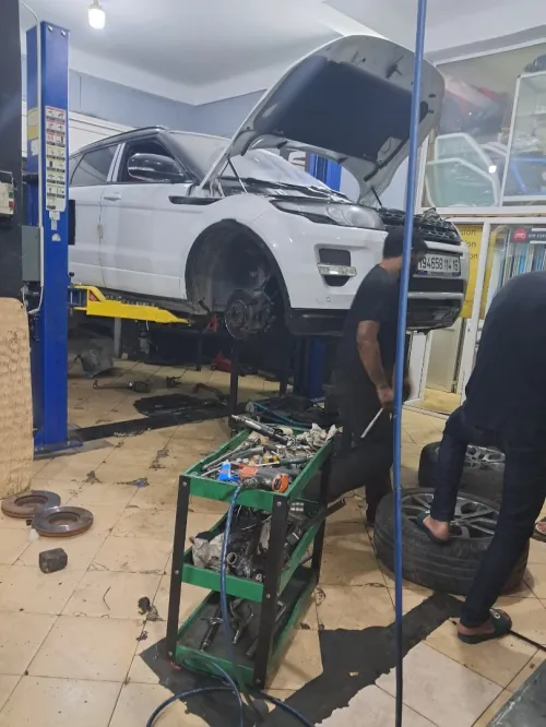 LAND ROVER RANGE ROVER JAGUAR CHERAGA 