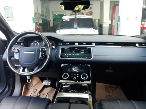 RANGE ROVER JAUAR LAND ROVER