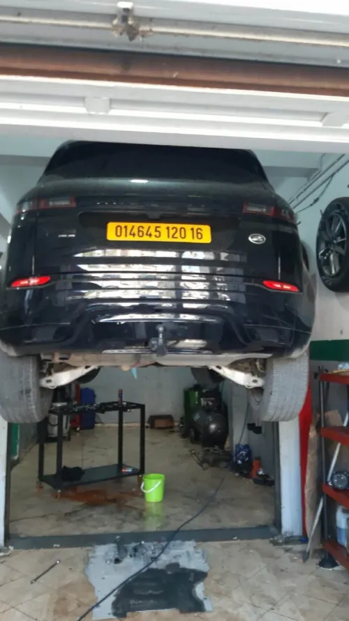 RANGE ROVER JAUAR LAND ROVER