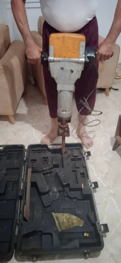 Marteau piqueur électrique 30 kg