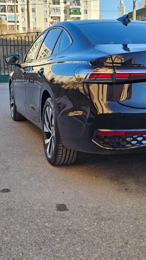 Volkswagen Passat 2025 R Line