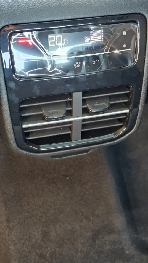 Volkswagen Passat 2025 R Line
