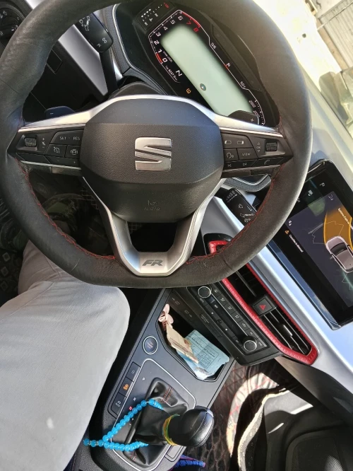 Seat ibiza 2023 fr+