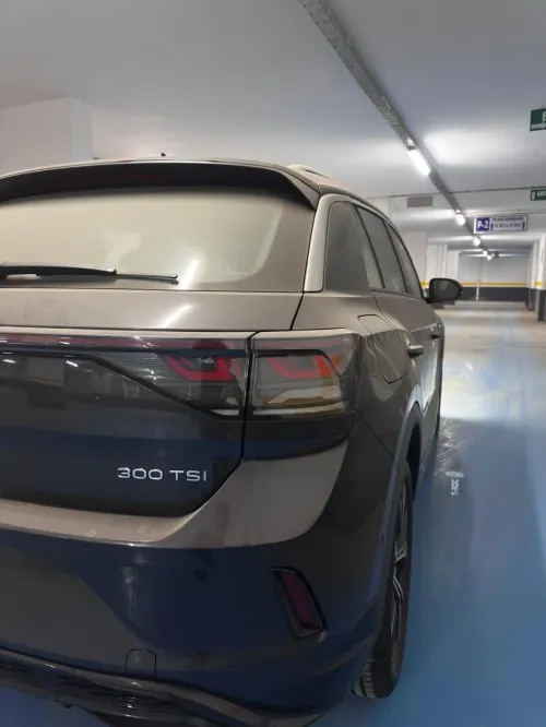 Volkswagen T-Roc 2025 R- Line Edition 