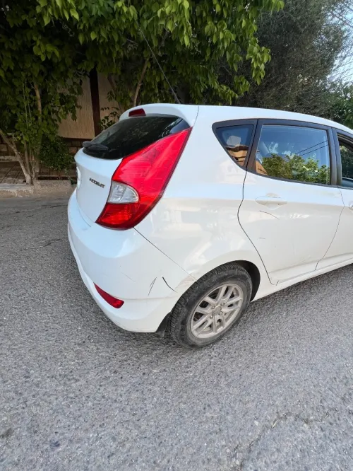 Hyundai Accent RB  4 portes 2013 Accent RB  4 portes