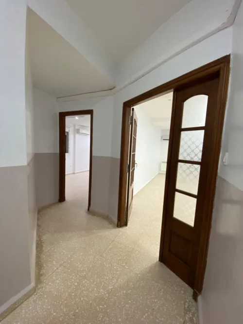 Location Appartement Niveau de villa F7 Alger Draria