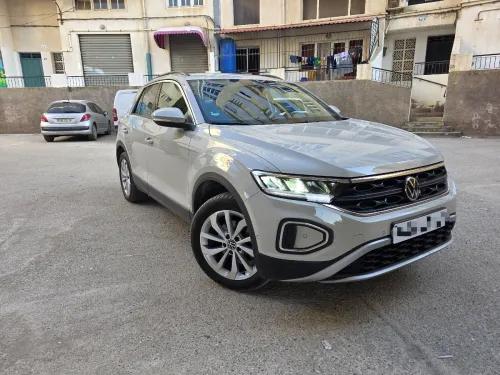 Volkswagen T-Roc 2023 Life