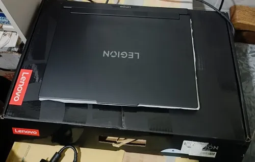 LENOVO LEGION 7 Pro ultra 9 275HX 32G 2T SSD NVIDIA RTX 5080 16G DRR6 ÉCRAN 3K OLED