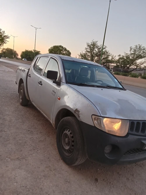 Mitsubishi L200 2008 Doube cabine Evolution
