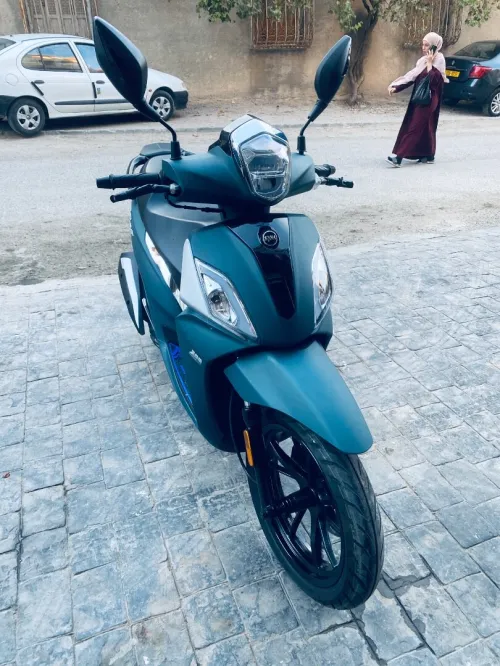 Sym St 200 2025