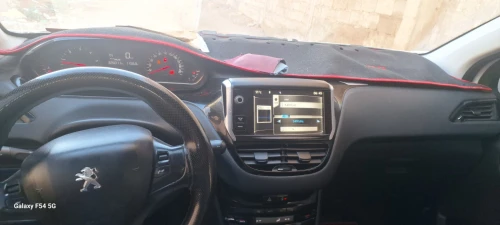Peugeot 208 2013 Allure