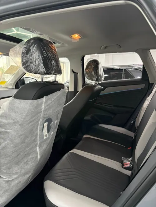 Volkswagen Jetta 2025 VS5 toute options gris nardo edition black