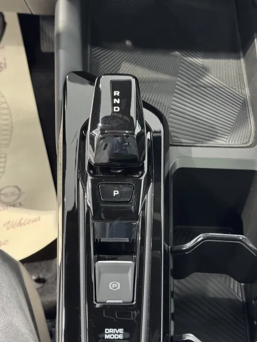 Geely Coolray 2026 