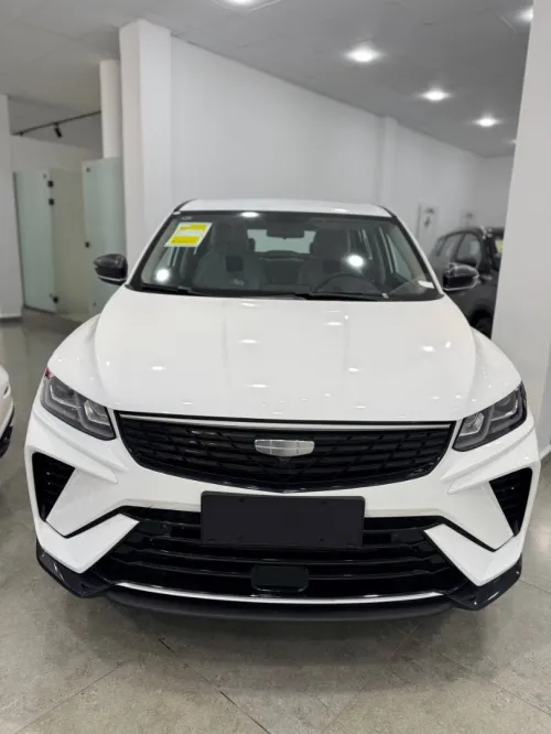 Geely Coolray 2026 la base